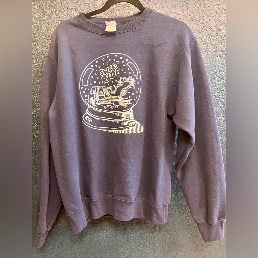 Carvana 2018 Sweet Ride Snow Globe Sweatshirt